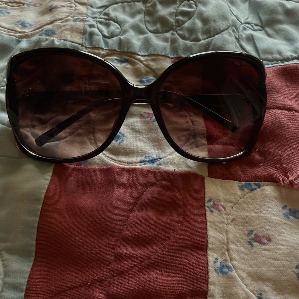 black and gold y2k sunglasses